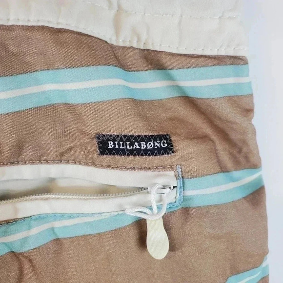Men's Billabong Blue and Brown Board Shorts - Picture 4 of 5